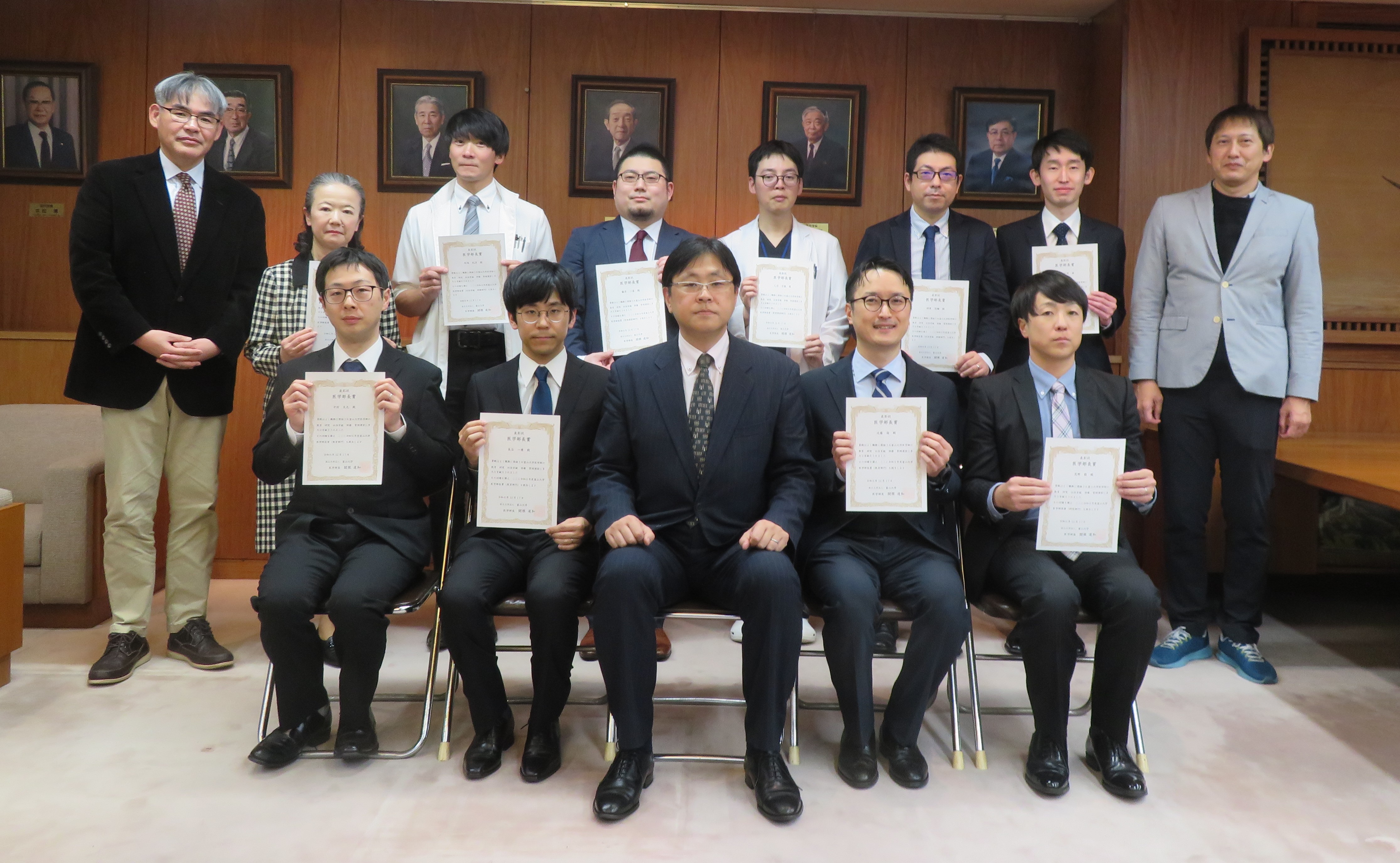 医学部長賞（集合写真）