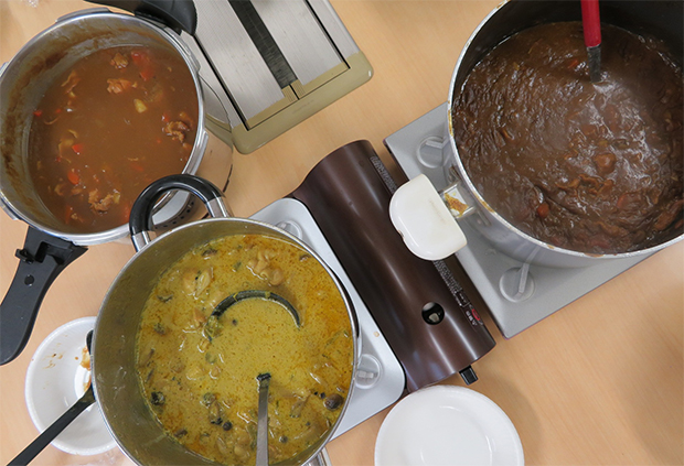 カレー会の写真1枚目