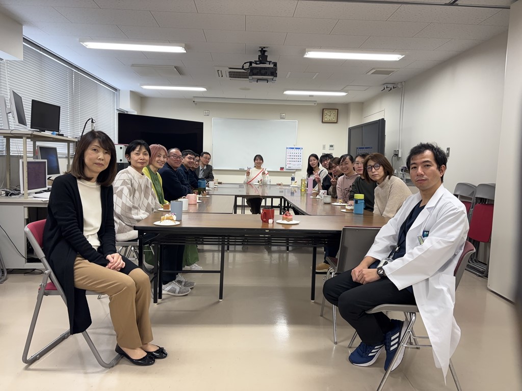 25.03.08 送別会. おいししいケーキを一緒に.